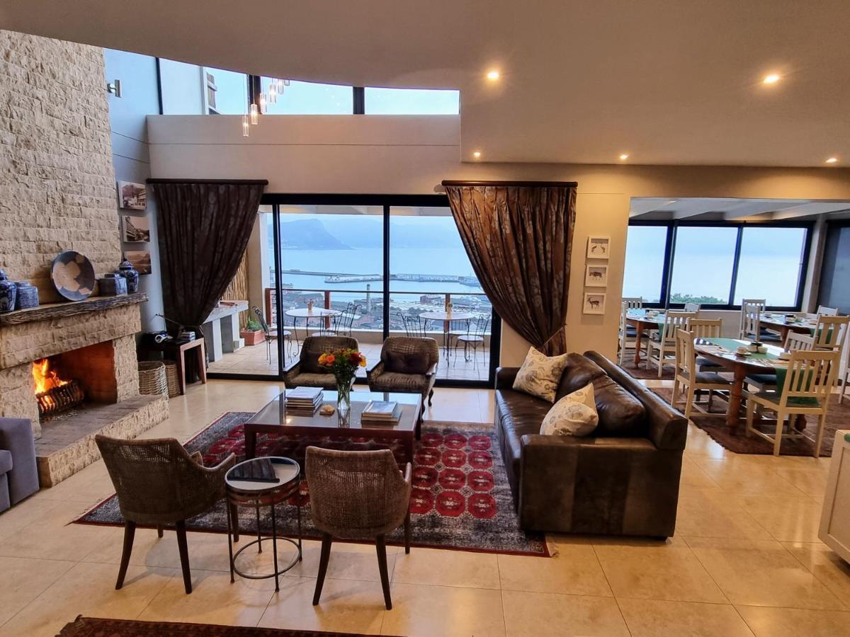 Mariner Guesthouse & Villa Саймонстаун Экстерьер фото