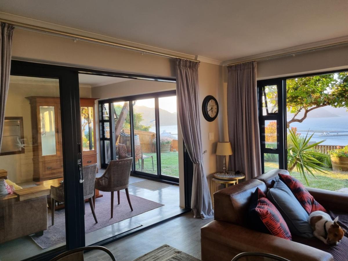 Mariner Guesthouse & Villa Саймонстаун Экстерьер фото