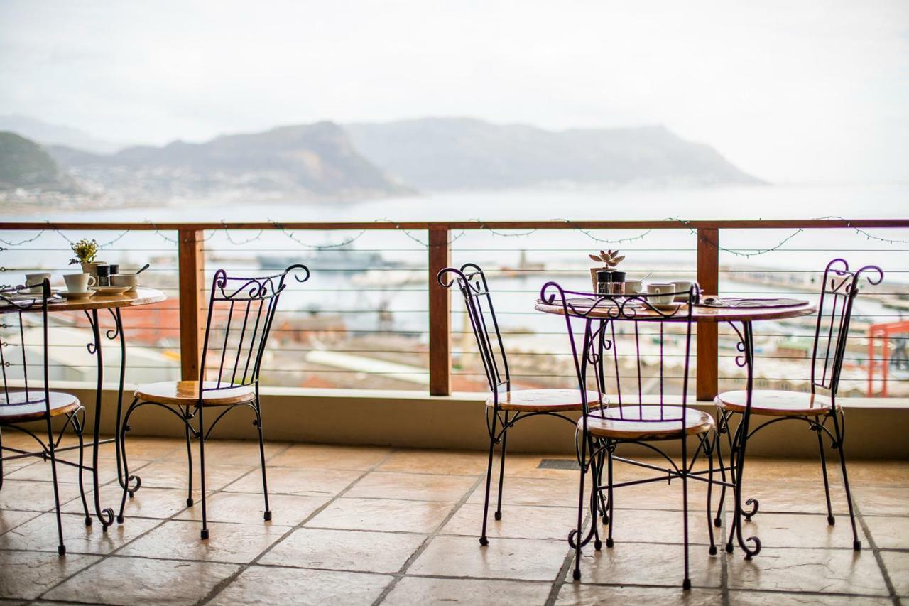 Mariner Guesthouse & Villa Саймонстаун Экстерьер фото