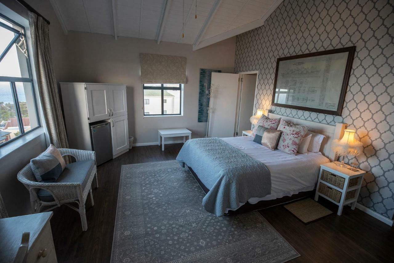 Mariner Guesthouse & Villa Саймонстаун Экстерьер фото